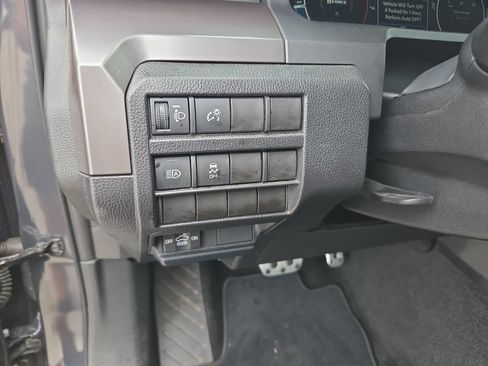 Certified 2025 Toyota Tacoma TRD Sport AWD/4WD image 15