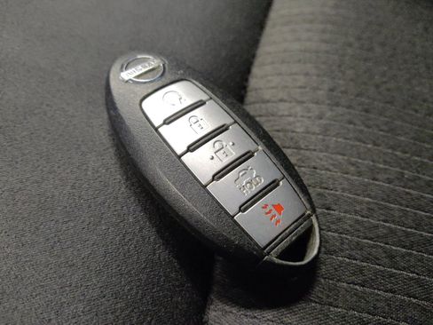Used 2022 Nissan Altima 2.5 SV FWD image 32