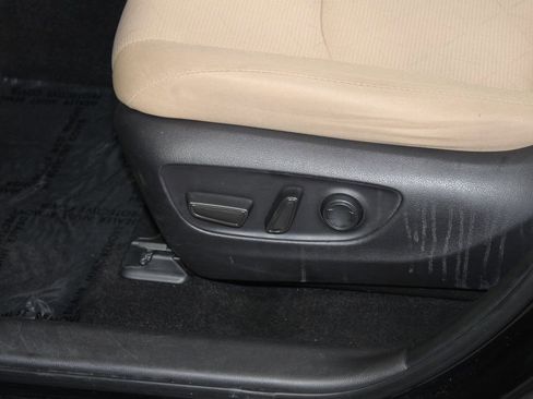 Used 2023 Toyota RAV4 XLE w/ Convenience Package image 21