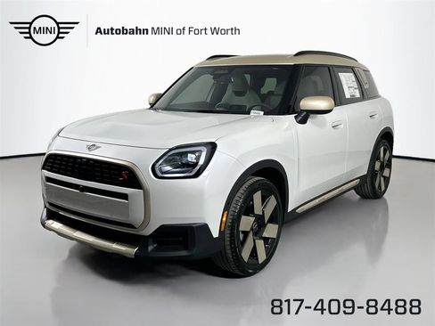 Certified 2025 MINI Cooper Countryman S w/ Comfort Package Max image 1