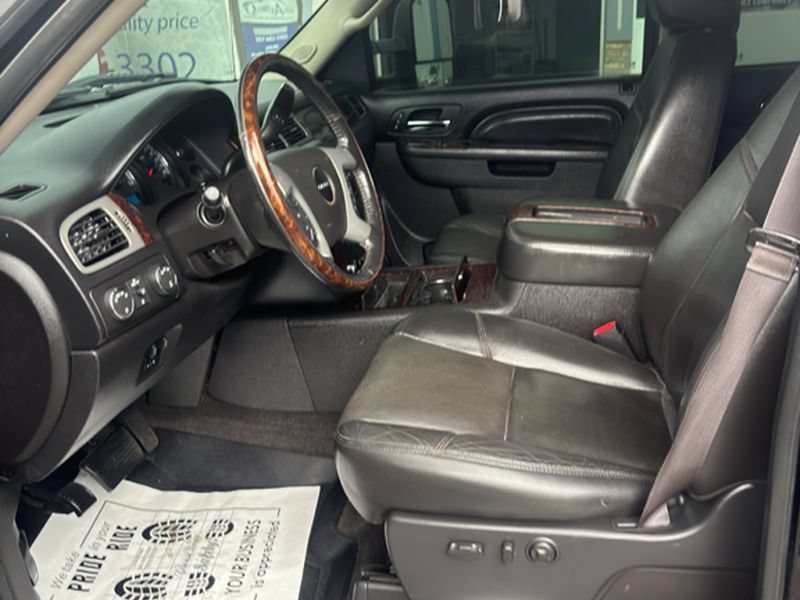 Used 2014 GMC Sierra 3500 Denali AWD/4WD image 15