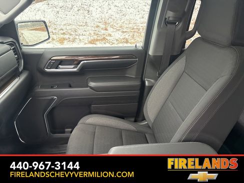 Used 2024 GMC Sierra 1500 Elevation image 16