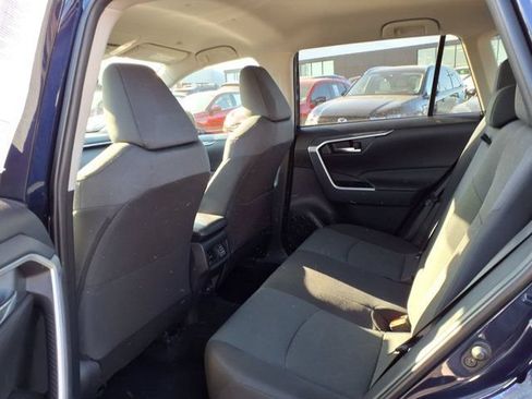 Used 2025 Toyota RAV4 XLE AWD/4WD image 24