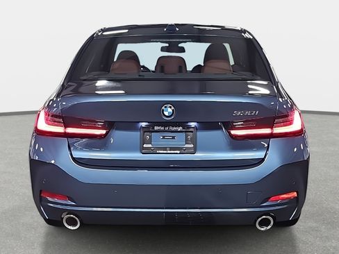 New 2026 BMW 330i Sedan w/ Premium Package image 6