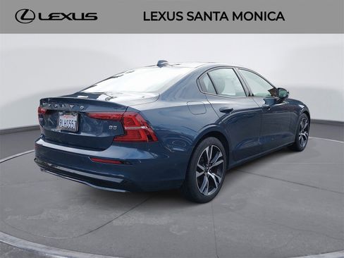 Used 2024 Volvo S60 B5 Plus image 5