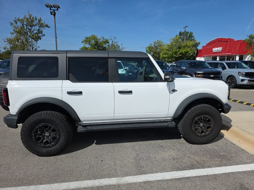 Certified 2024 Ford Bronco Wildtrak AWD/4WD image 3