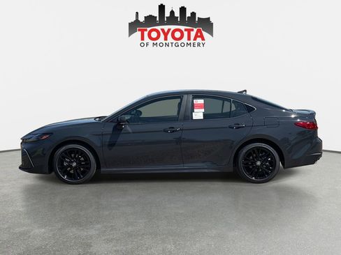 New 2026 Toyota Camry SE image 6