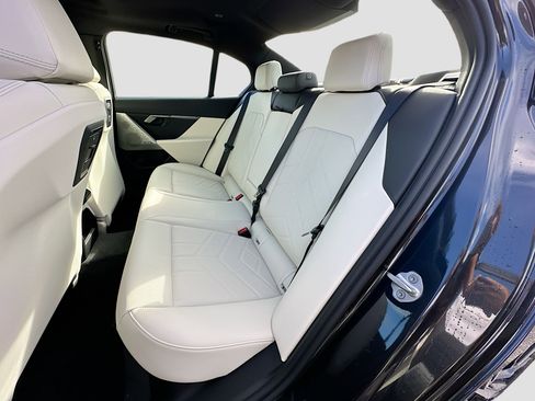 New 2026 BMW 530i w/ M Sport Package RWD image 19