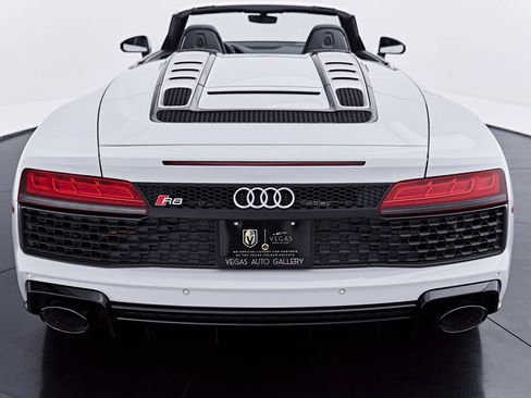 Used 2022 Audi R8 V10 performance w/ Carbon Exterior Package RWD image 36