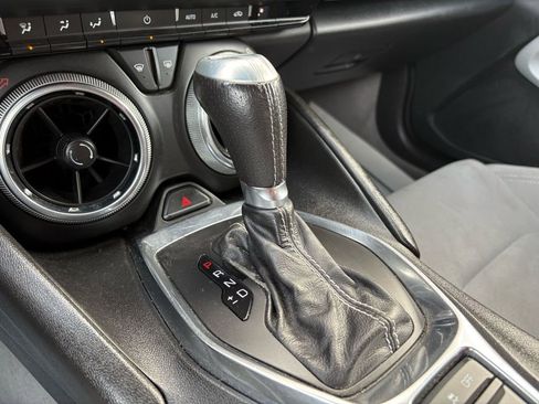 Used 2021 Chevrolet Camaro SS image 39