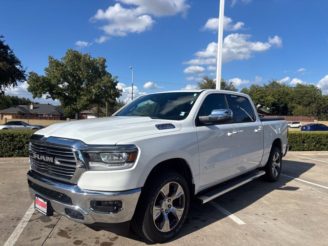 Used 2024 RAM 1500 Laramie AWD/4WD image 3