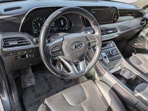Used 2022 Hyundai Palisade Calligraphy image 10