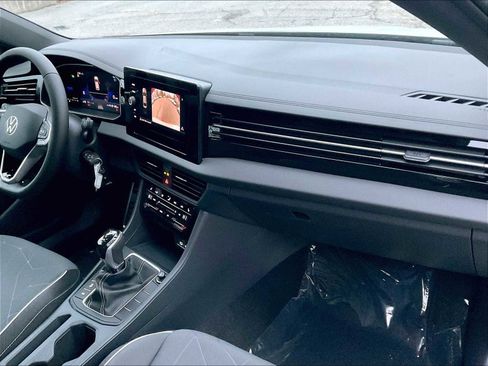 New 2025 Volkswagen Jetta Sport image 10