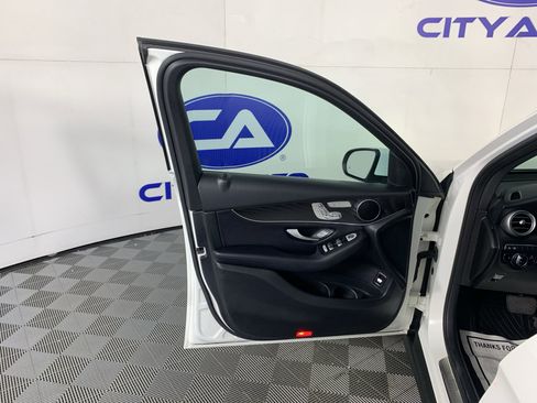 Used 2018 Mercedes-Benz GLC 300 image 14