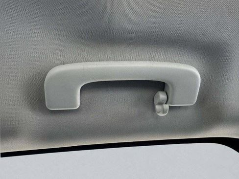 Used 2022 Ford Maverick XLT FWD image 40