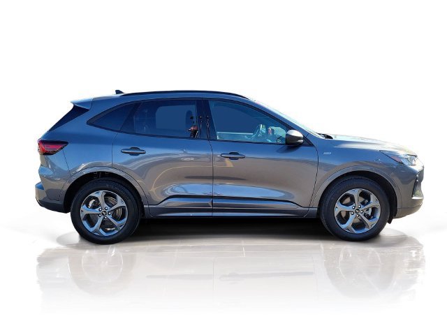 Certified 2024 Ford Escape ST-Line w/ Tech Pack #1 AWD/4WD image 8