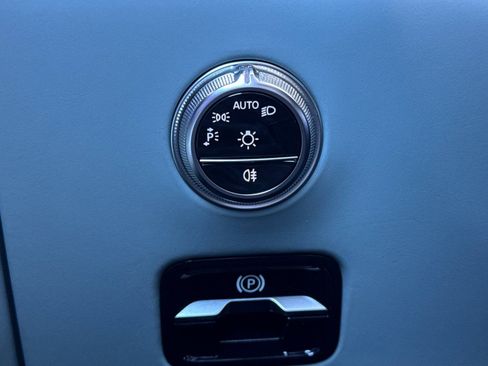 New 2025 Mercedes-Benz AMG GT 63 image 32