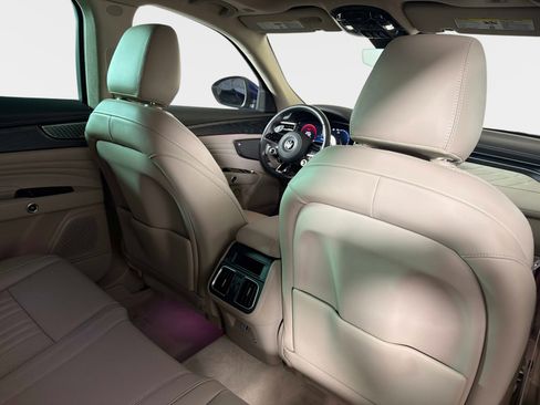 Used 2023 Maserati Grecale GT image 30