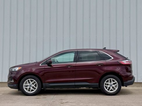 Used 2021 Ford Edge SEL w/ Convenience Package AWD/4WD image 3