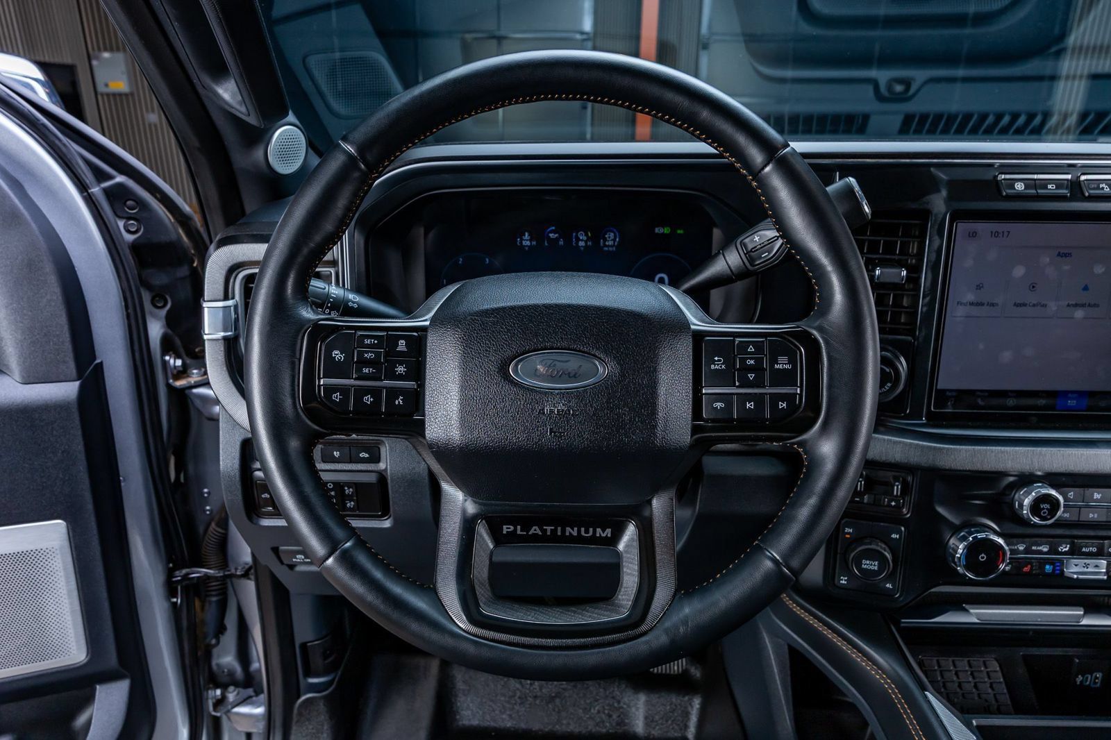 Used 2024 Ford F250 Platinum AWD/4WD image 18