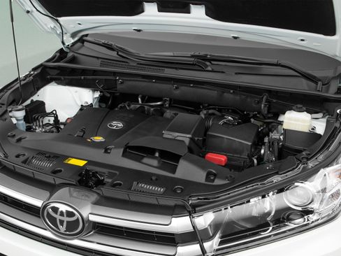 Used 2019 Toyota Highlander Limited Platinum FWD image 15
