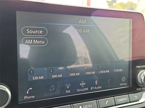 Used 2021 Nissan Altima 2.5 SV image 3