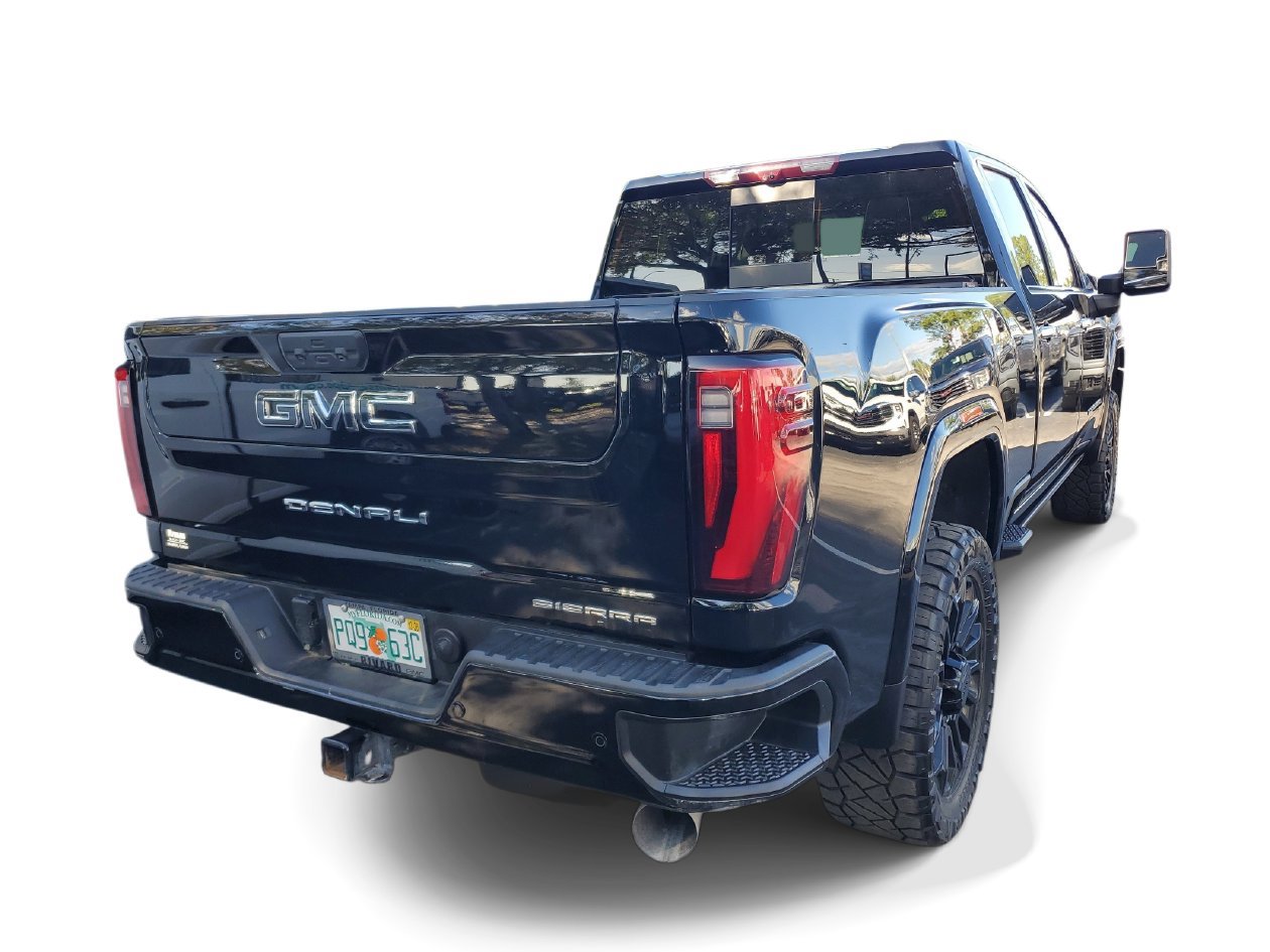 Used 2024 GMC Sierra 2500 Denali Ultimate AWD/4WD image 4