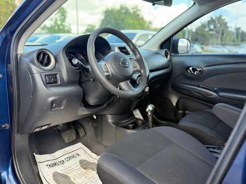 Used 2013 Nissan Versa SV w/ Convenience Pkg image 24