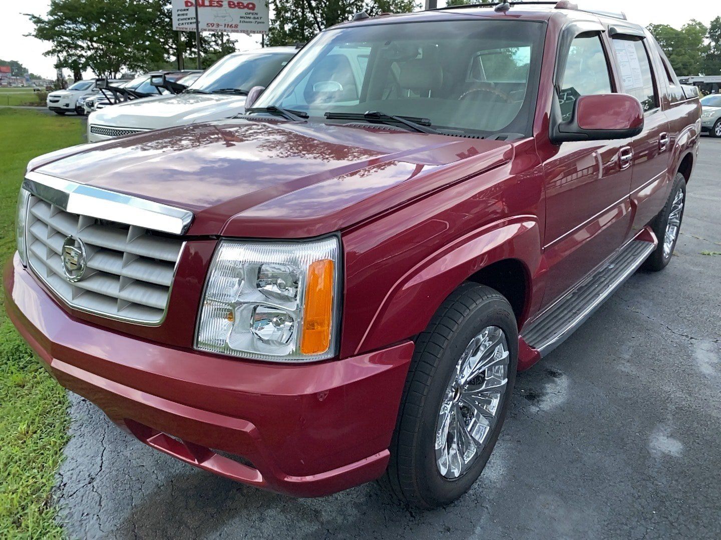 Used 2004 Cadillac Escalade EXT AWD/4WD image 1