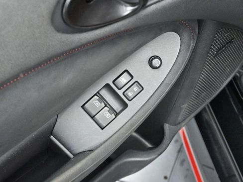 Used 2017 Nissan 370Z NISMO image 10