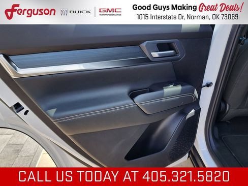 New 2027 GMC Terrain Elevation FWD image 39