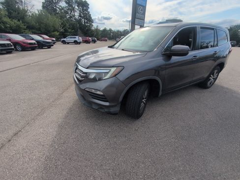 Used 2017 Honda Pilot EX-L image 13