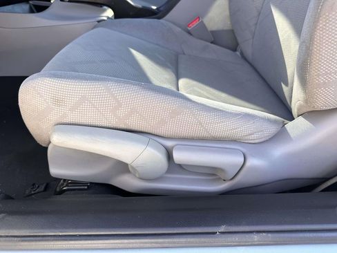 Used 2012 Honda Civic LX image 10