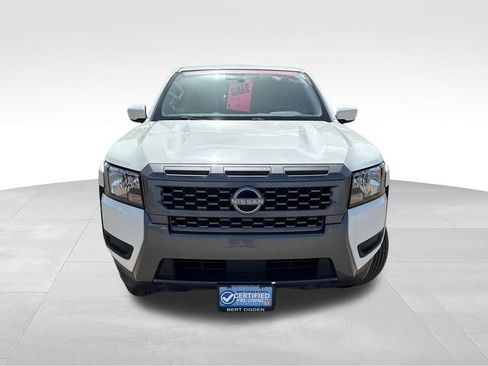 Certified 2025 Nissan Frontier SV RWD image 2