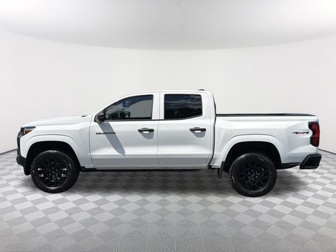 Used 2026 Chevrolet Colorado W/T w/ WT Custom Package AWD/4WD image 8