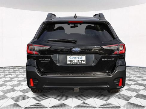 Used 2022 Subaru Outback Premium image 9