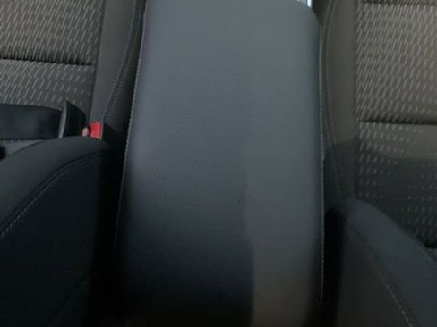 New 2026 Chevrolet Equinox LT image 19