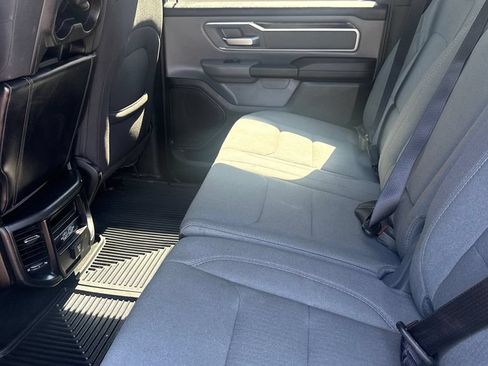 Used 2022 RAM 1500 Big Horn AWD/4WD image 10