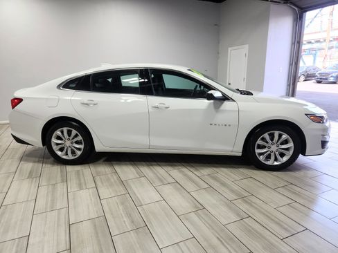 Used 2023 Chevrolet Malibu LT image 6