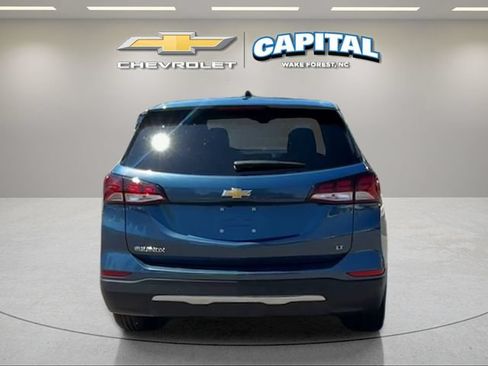 Used 2024 Chevrolet Equinox LT FWD image 4