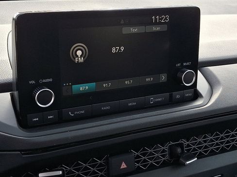 Certified 2023 Honda Accord EX image 17