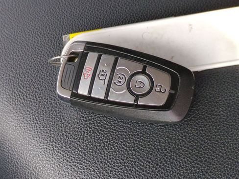 Used 2024 Ford Expedition XLT image 37