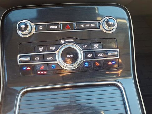 Used 2022 Lincoln Nautilus Reserve image 21
