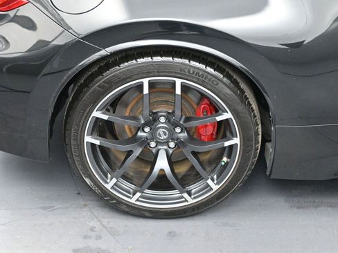 Used 2017 Nissan 370Z NISMO image 31