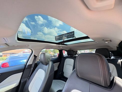 Used 2017 Jaguar F-PACE R-Sport AWD/4WD image 22
