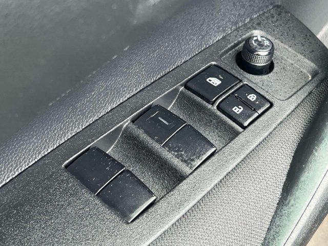 Used 2026 Toyota Corolla LE FWD image 23