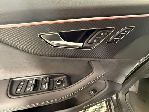 Used 2025 Audi SQ7 Prestige AWD/4WD image 13