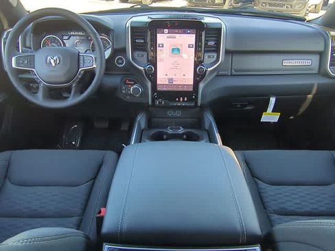New 2026 RAM 1500 Big Horn AWD/4WD image 16