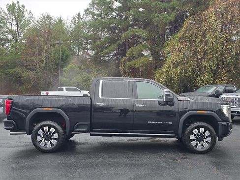 New 2026 GMC Sierra 2500 Denali w/ Denali Reserve Package image 2