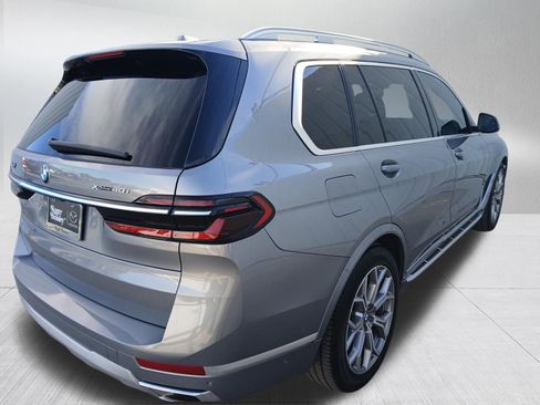 Used 2024 BMW X7 xDrive40i image 7
